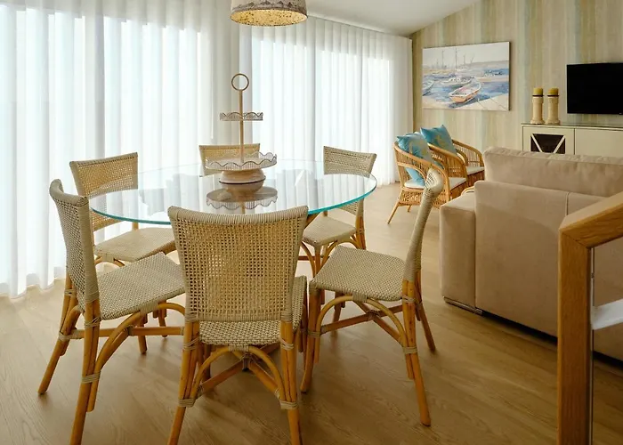 Vila Holidays Nazaré
